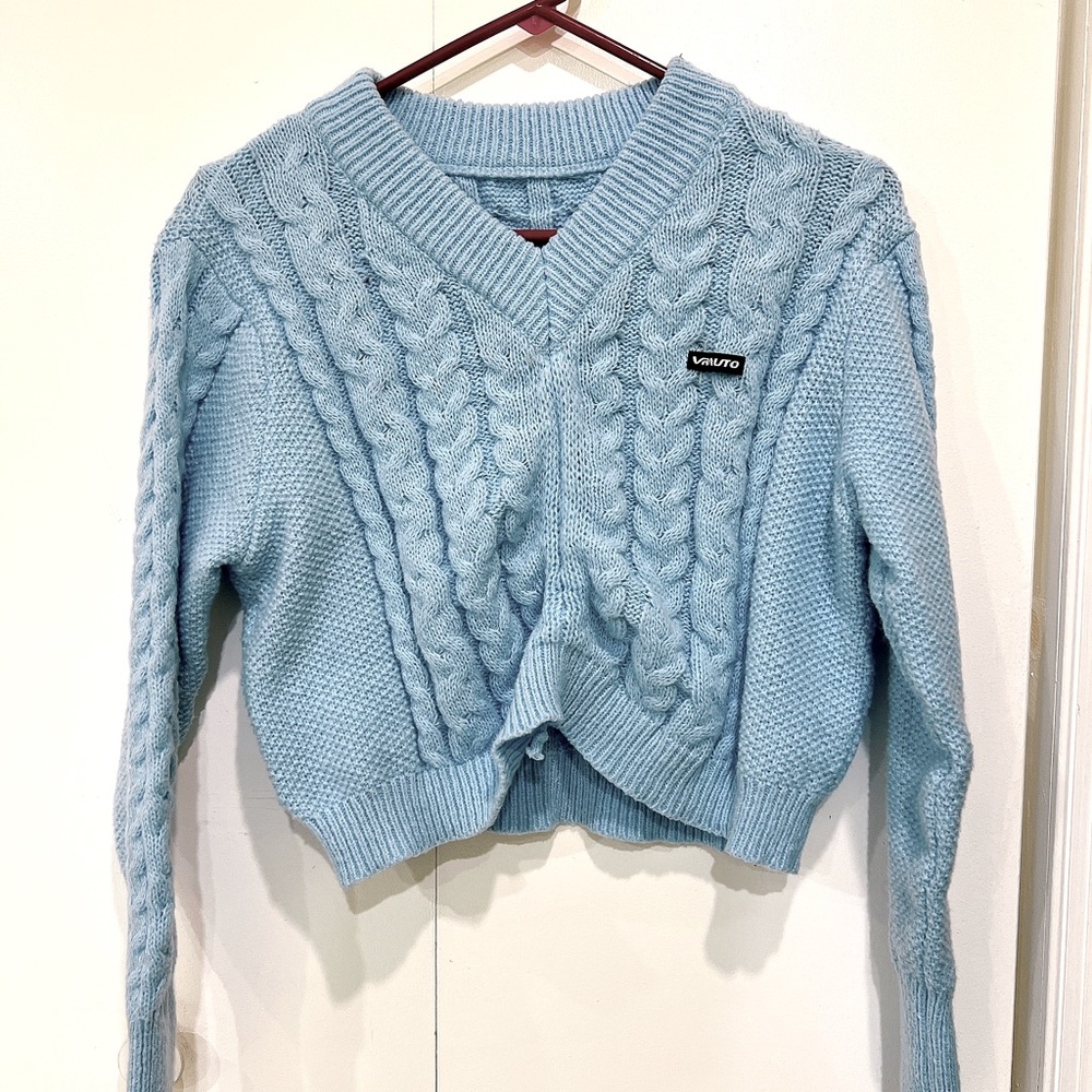 Sweater crop tops